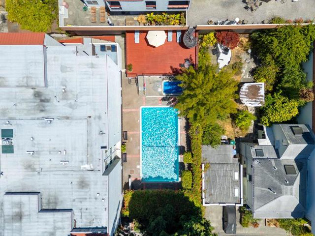 288 Whitmore Street, Oakland CA: https://media.crmls.org/mediaz/99349d5c-fcc2-4ef1-8aee-28cb4b772c70.jpg