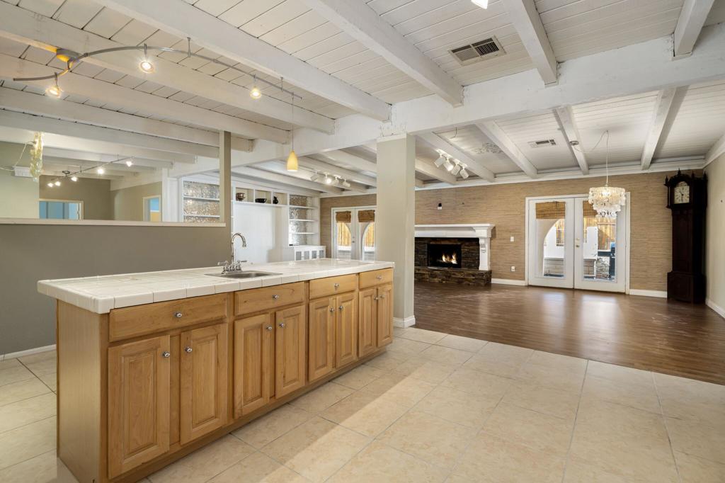 79740 Camelback Drive