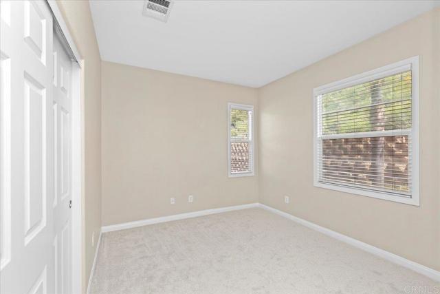 1342 Sky Ridge Court, San Marcos CA: https://media.crmls.org/mediaz/9937240a-e1f9-416a-aef6-4823b395538e.jpg