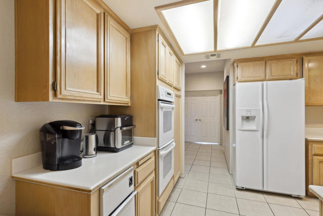 48538 Via Amistad, La Quinta CA: https://media.crmls.org/mediaz/99375c13-da60-4f15-8d98-cb7c4ba4c378.jpg