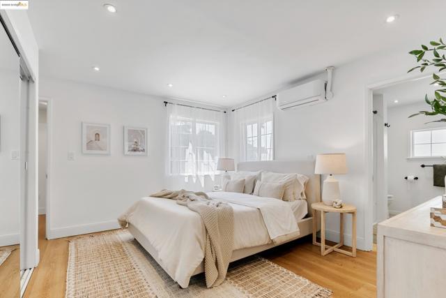 2391 Rancho Rd, El Sobrante CA: https://media.crmls.org/mediaz/99385a5d-06ec-4e0f-b083-f19b66e705ff.jpg