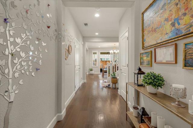 738 Sullivan Way, Gilroy CA: https://media.crmls.org/mediaz/993a6075-8465-4ab1-b635-3b5577bb697f.jpg