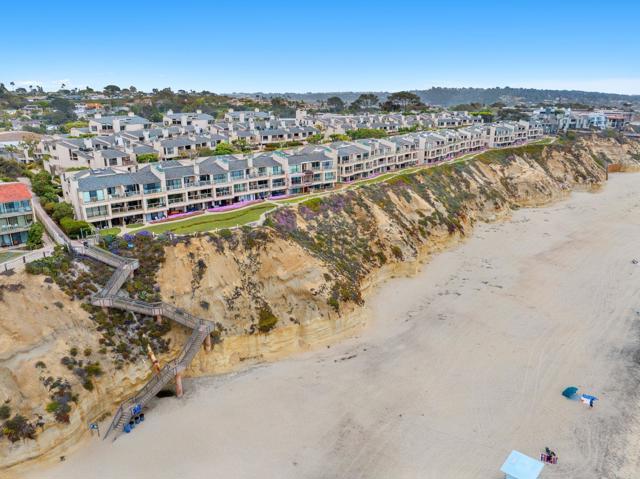 515 S Sierra Avenue, Solana Beach CA: https://media.crmls.org/mediaz/993b3e1b-9413-497b-9d24-1a7249365297.jpg