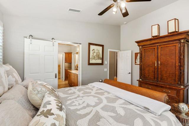 Detail Gallery Image 25 of 41 For 1034 via Reata, Vista,  CA 92081 - 3 Beds | 2 Baths