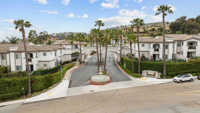 Detail Gallery Image 12 of 15 For 2707 Lake Pointe Dr #204,  Spring Valley,  CA 91977 - 2 Beds | 2 Baths