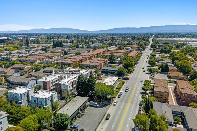 417 Santo Domingo Terrace, Sunnyvale CA: https://media.crmls.org/mediaz/993d1211-1b26-4cc9-8626-f91112011bb7.jpg