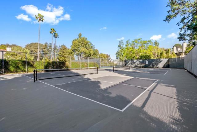 892 Wharfside Road, San Mateo CA: https://media.crmls.org/mediaz/993e2097-0550-4edf-9246-a388e5638cb7.jpg
