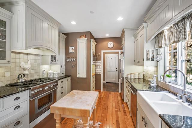 13756 W Park Avenue, Boulder Creek CA: https://media.crmls.org/mediaz/9940044a-e4b7-4624-a278-9b7d38a4deb6.jpg