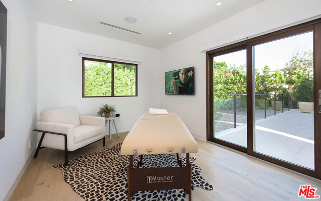 7829 ELECTRA Drive