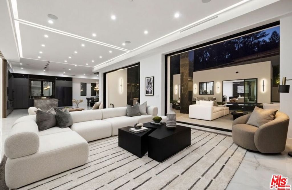 MLS #26866295 image #45