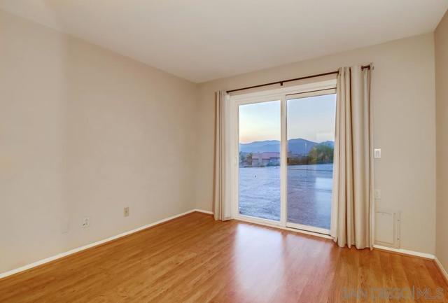 14442 Ranch Trail Drive, El Cajon CA: https://media.crmls.org/mediaz/9940cd27-5d9b-4cc0-bee3-a6aad994ef8d.jpg