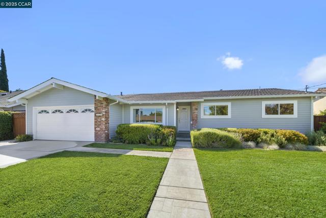 1786 Klier Drive, Concord CA: https://media.crmls.org/mediaz/9941331a-c0ed-49bc-8a59-17c129aa42b4.jpg