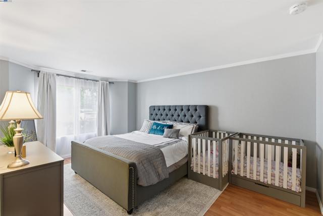 26953 Hayward Blvd, Hayward CA: https://media.crmls.org/mediaz/994181c4-dfb0-4637-8635-ba780a5cedc1.jpg