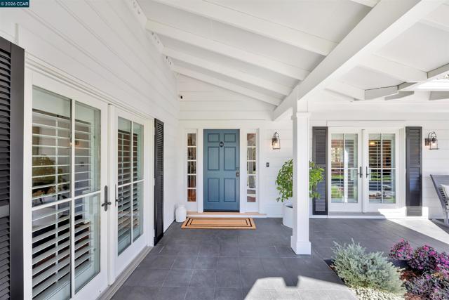 Image 3 of 53 For 942 Raintree Pl