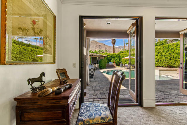 252 Camino Sur, Palm Springs, CA 92262