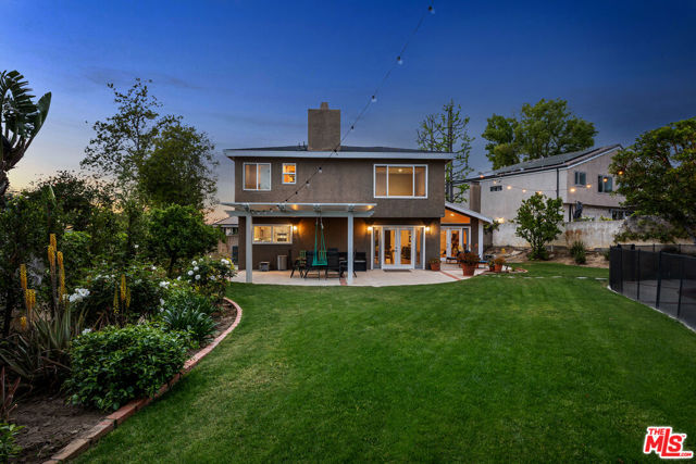 22518 Jameson Drive, Calabasas CA: https://media.crmls.org/mediaz/9944f5e9-c367-4d36-9945-65e539abbe31.jpg