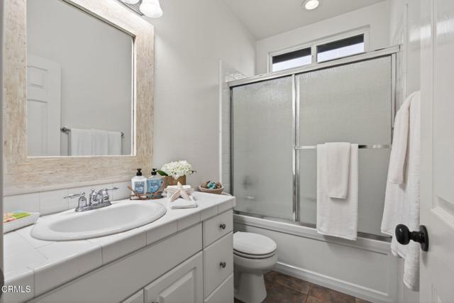 Detail Gallery Image 33 of 51 For 2914 Naples Dr, Oxnard,  CA 93035 - 3 Beds | 2 Baths