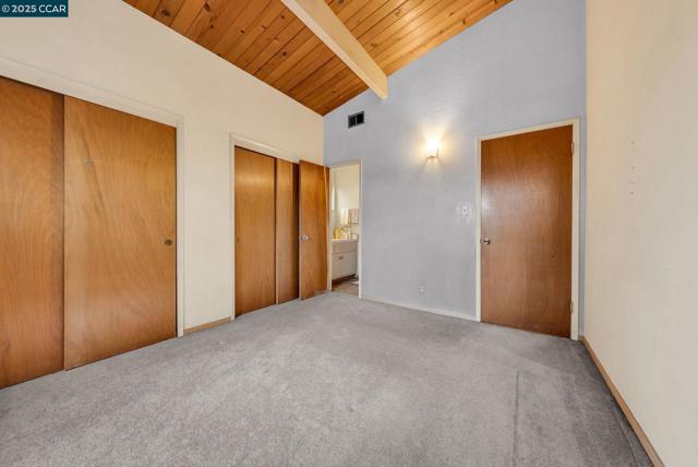 1246 Otis Dr, Alameda CA: https://media.crmls.org/mediaz/9945be7e-0eb0-4295-a88b-56e904f23396.jpg