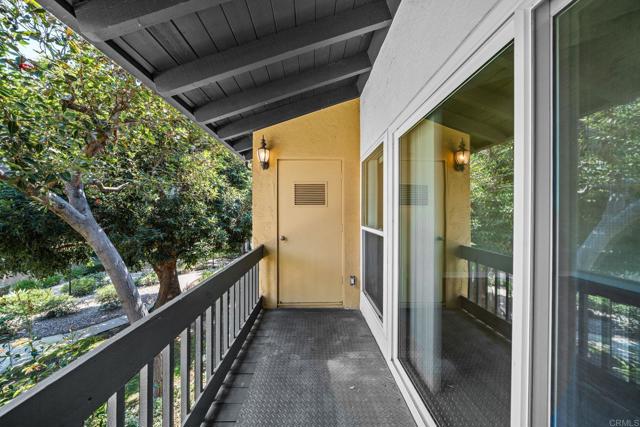 Detail Gallery Image 33 of 47 For 17075 W Bernardo Dr #208,  San Diego,  CA 92127 - 2 Beds | 2 Baths