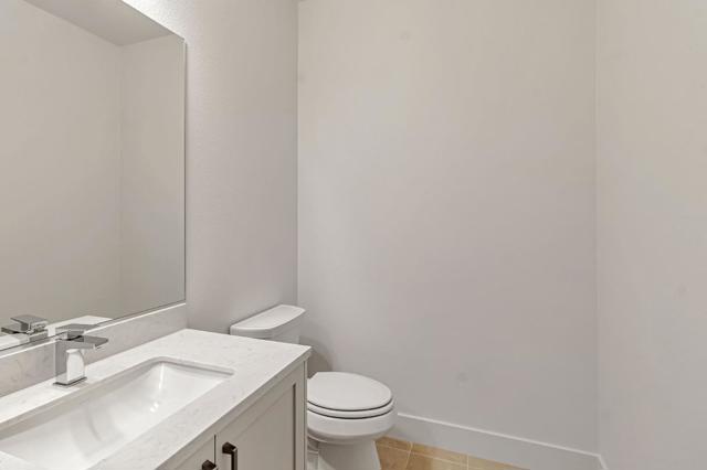 1135 Esther Court, Palo Alto CA: https://media.crmls.org/mediaz/99470924-1032-4e87-9314-11d437ffd175.jpg