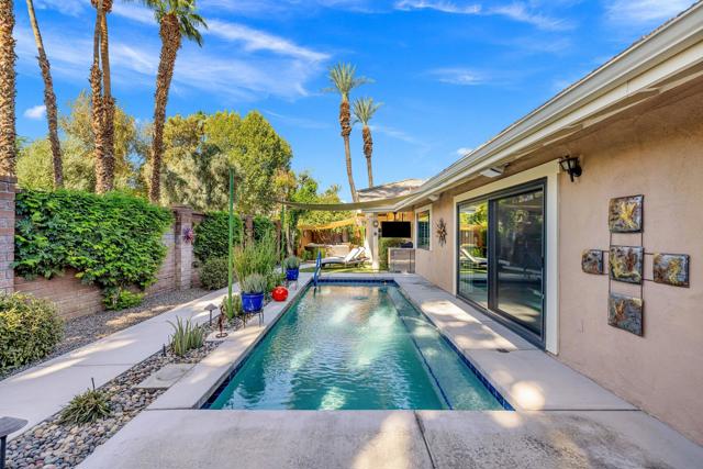 213 Madrid Avenue, Palm Desert, CA 92260