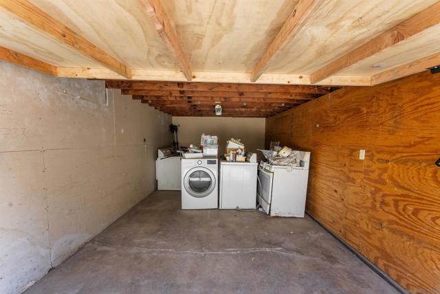 4358 64 36th St, San Diego CA: https://media.crmls.org/mediaz/99484bda-5576-406c-891e-50eb1dd5fcf1.jpg