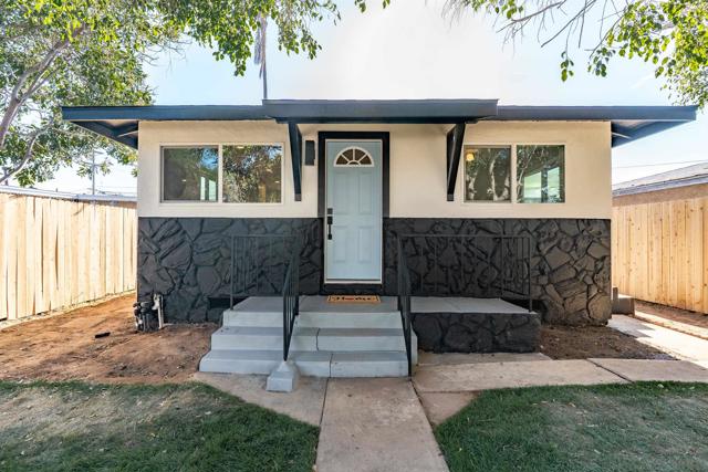 3008 C Ave, National City CA: https://media.crmls.org/mediaz/994868ea-2ba1-40d7-968d-9eb9817d3dba.jpg