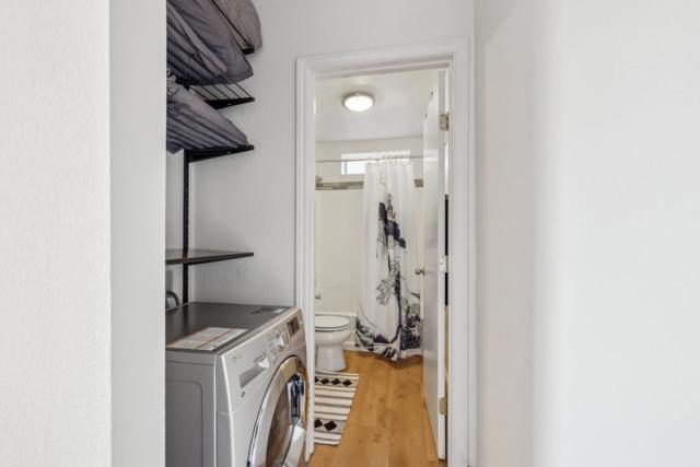58 Villanova Drive, Oakland CA: https://media.crmls.org/mediaz/9948f74a-2de5-4349-841a-51c015c9c157.jpg