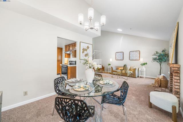 473 Andrea Cir, Livermore CA: https://media.crmls.org/mediaz/9948fbda-2cdc-4b66-97fa-9aeeeed62f8a.jpg