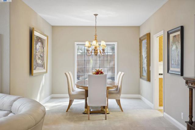 304 AVONDALE LANE, Livermore CA: https://media.crmls.org/mediaz/994a202b-a8e0-4b38-9646-a914d91a07cc.jpg
