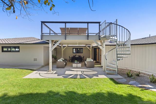 896 La Jolla Rancho Road, La Jolla CA: https://media.crmls.org/mediaz/994b9b2b-d4f7-4949-8c2b-5d91561e0c84.jpg