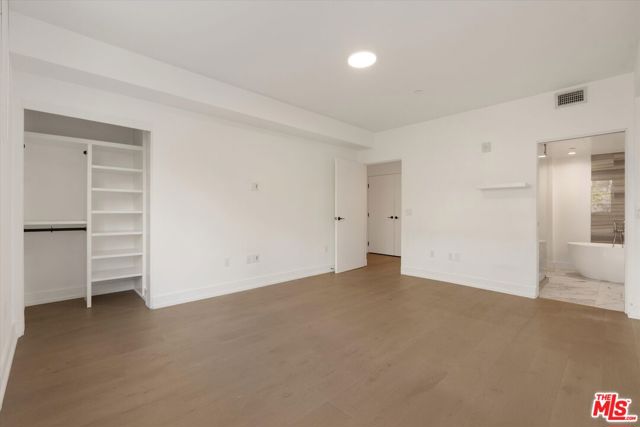 1345 Havenhurst Drive, West Hollywood CA: https://media.crmls.org/mediaz/994bdb80-4338-44ef-85b9-4fdeef2bf83c.jpg