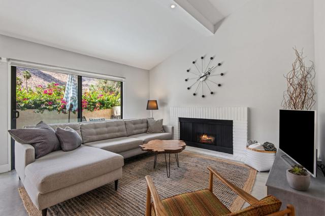 2600 S Palm Canyon Drive #10, Palm Springs, CA 92264