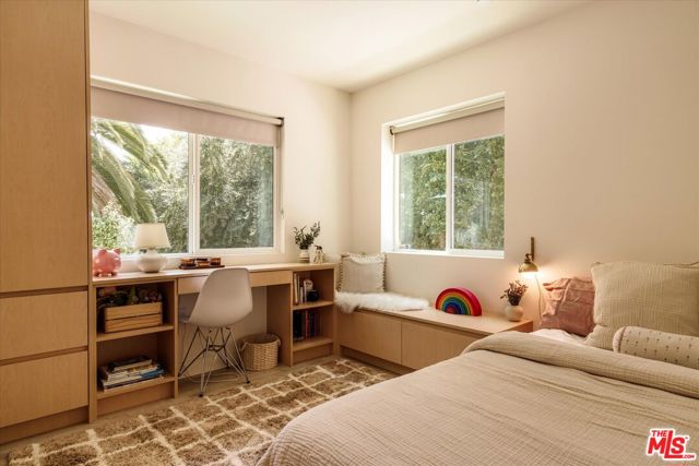 3746 Randolph Avenue, Los Angeles CA: https://media.crmls.org/mediaz/994c2556-51b0-46db-8535-bbc86991f4ed.jpg