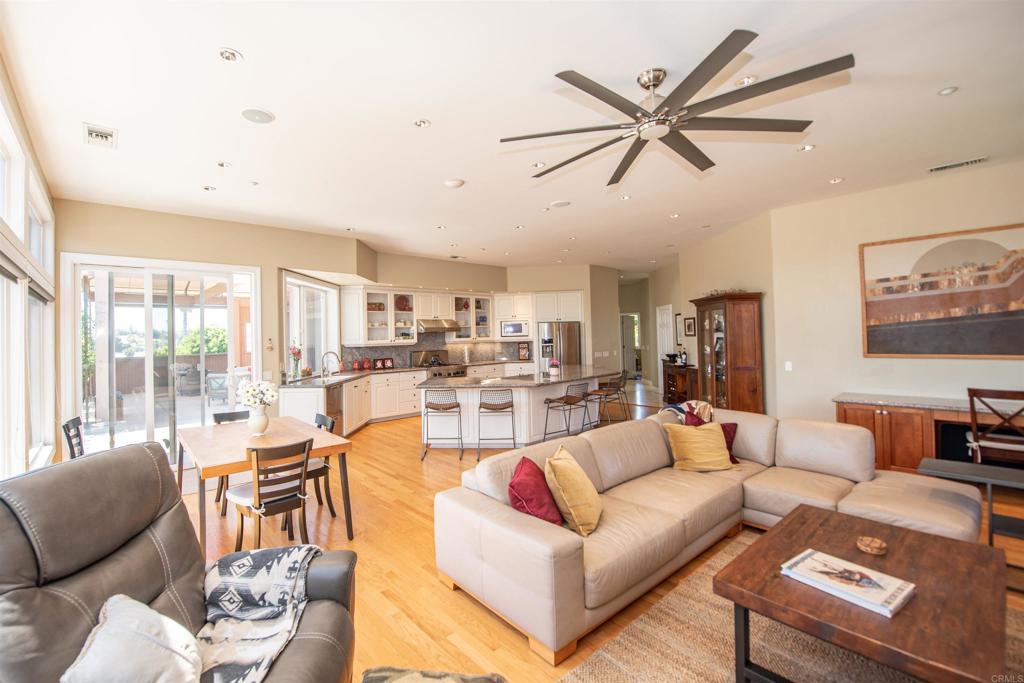 1130 Melrose Way - photo 19