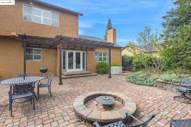 363 Limerick Way, Vacaville CA: https://media.crmls.org/mediaz/994e00cb-aa34-4560-bf04-1f22d501aa32.jpg