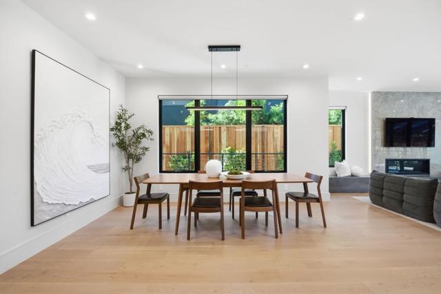 543 Tennyson Avenue, Palo Alto CA: https://media.crmls.org/mediaz/994e0dc8-9e71-484f-8ada-cd465dced8f9.jpg