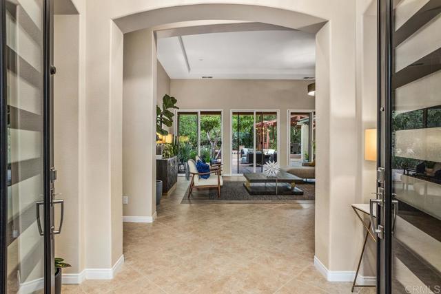 2409 Andersen Lane, Vista CA: https://media.crmls.org/mediaz/994f27dd-d6f6-44b9-bb32-9420d824a840.jpg