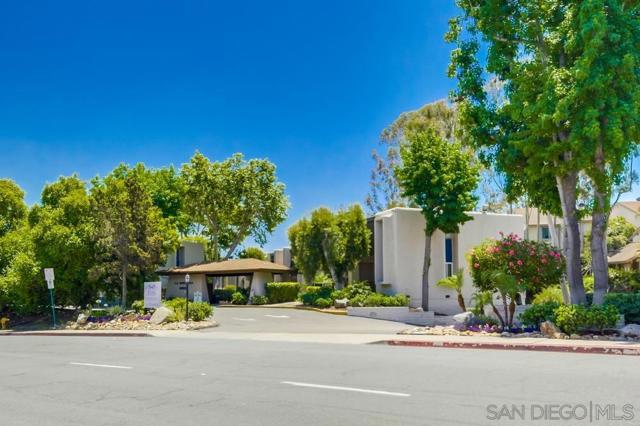 5350 Baltimore Drive, La Mesa CA: https://media.crmls.org/mediaz/994fc1c2-322a-40ed-8abc-cd759f7c3030.jpg