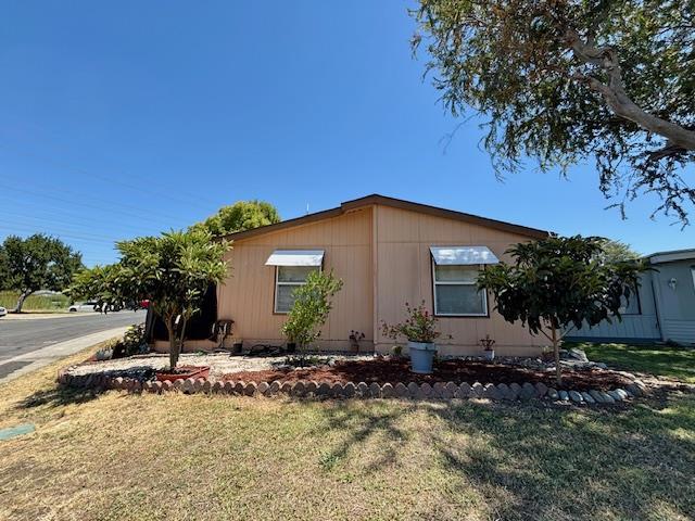 117 Fisk Terrace, Fremont CA: https://media.crmls.org/mediaz/994fc391-a6a9-4c02-90ef-ad1c13134d79.jpg