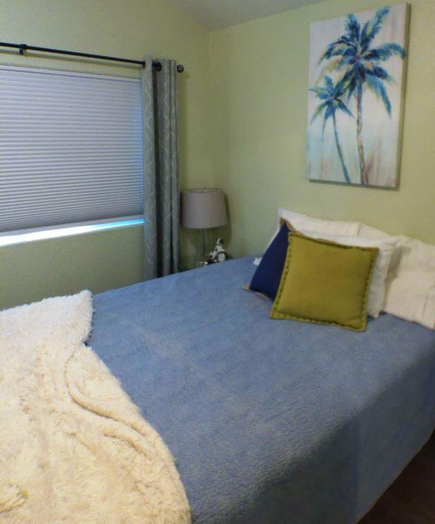 84136 Avenue 44 #602, Indio CA: https://media.crmls.org/mediaz/9950b8ad-1cbc-48e4-b9dd-fa7515f8129b.jpg