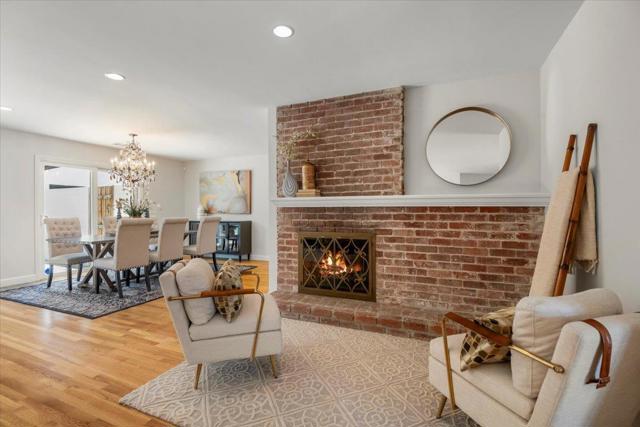 2032 W Hedding Street, San Jose CA: https://media.crmls.org/mediaz/9950df19-cd13-49a8-b7cb-acbae8b14b57.jpg