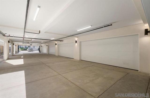 3780 32nd St, San Diego CA: https://media.crmls.org/mediaz/9950f4ba-86e9-4003-8244-fe6d9e1ec511.jpg