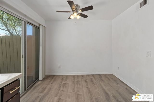 1852 N Mira Loma Way, Palm Springs CA: https://media.crmls.org/mediaz/995196d2-077d-4bcf-be95-50fc6685b74f.jpg