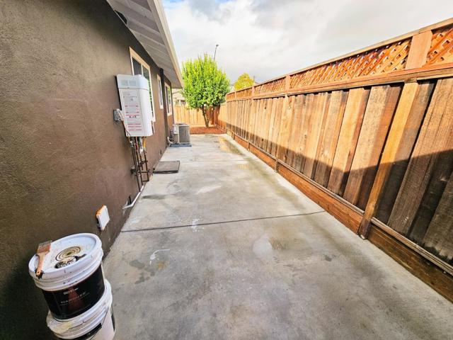 Image 5 of 26 For 3516 Olsen Drive