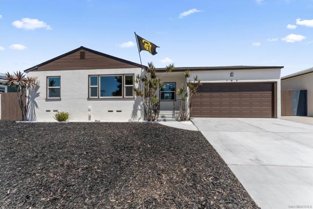 709 4th AVE, Chula Vista CA: https://media.crmls.org/mediaz/99523535-814d-496f-ba12-c16a6f817089.jpg