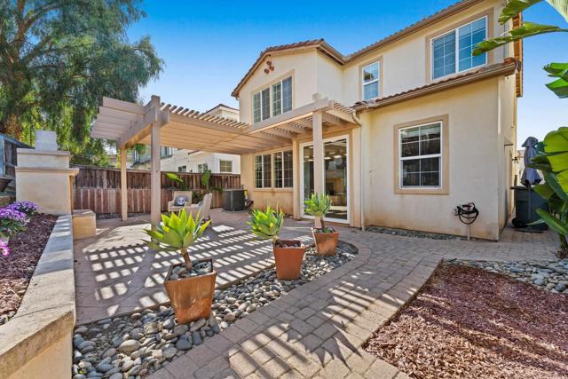 Detail Gallery Image 10 of 50 For 1717 Thorley Way, San Marcos,  CA 92078 - 4 Beds | 2/1 Baths