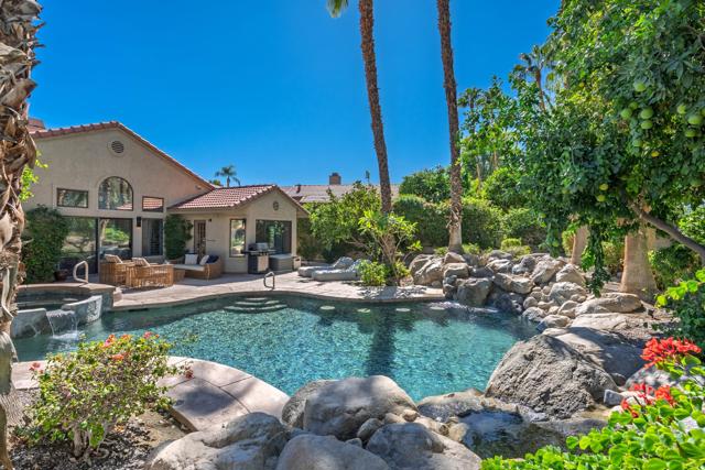 75720 Mclachlin Circle, Palm Desert CA: https://media.crmls.org/mediaz/9954fb40-f47f-4c2e-ada3-a73cd69a871c.jpg