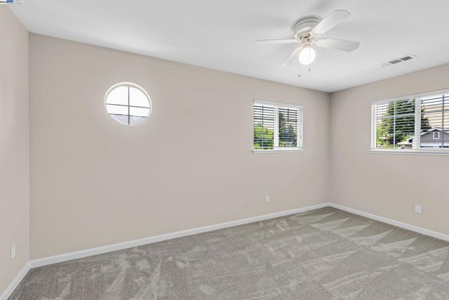 7777 Crossridge Rd, Dublin CA: https://media.crmls.org/mediaz/99553dd1-c9c9-4431-a4b5-678b2e659fe4.jpg