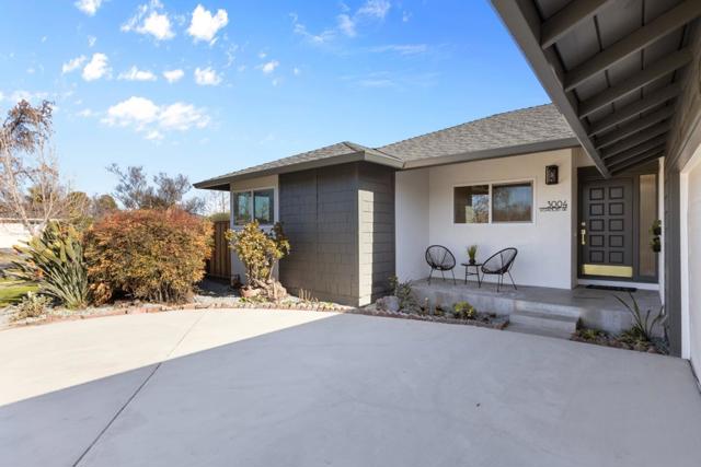 3004 Vistamont Drive, San Jose CA: https://media.crmls.org/mediaz/9955f4c7-8df9-4bbd-a3b3-fceb8a705eea.jpg